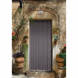 Description générale Ce rideau de porte en corde de coton tressé de couleur grise mesure 90 x 200 cm et est composé de 36 ban ...