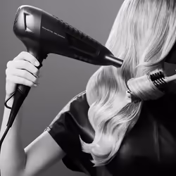 Rowenta X KARL LAGERFELD Studio Dry CV581LF0 sèche-cheveux 2300 W Noir - Vue supplémentaire 5