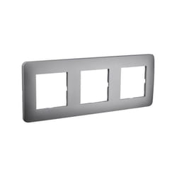 Casual Plaque Triple Silver