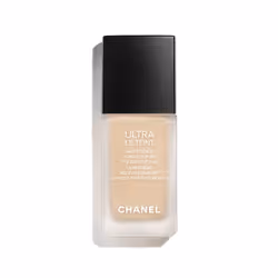CHANEL Ultra Le Teint Fluide BR22 30 ml, Flacon pompe, Liquide, Anti-taches, Lumineux, Eclaircissant, Nu, BR22, Mat