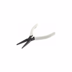 Type de pince = Pince à bec long Style de pointe = Droit Longueur hors tout = 160 mm Profondeur de mâchoire = 1mm Pinces long ...