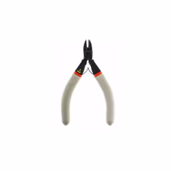 Type = Pince coupante latérale pour l'électronique Longueur hors tout = 110 mm Longueur de mâchoire = 13.0mm Protection ESD = ...