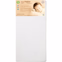 Matelas Déhoussable pour lit bébé 70 x 140 cm de Babycalin. Idéal pour les enfants sensibles, ce matelas est doté d'une houss ...