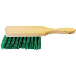 Balayette fibres mi-dures vertes manche bois court