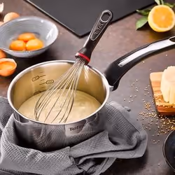 Tefal Emotion E3013004 casserole à sauce 3 L Rond Noir, Acier inoxydable