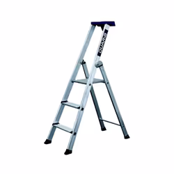 L'escabeau Centaure Aluminium 3 Marches PRO 54 est la solution idéale pour les professionnels à la recherche d'un équipement ...