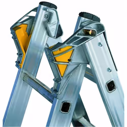 Les articulations à cales sont compatibles échelles transformables T2 et T3 de la gamme MASTER.Hautement résistante, elles so ...