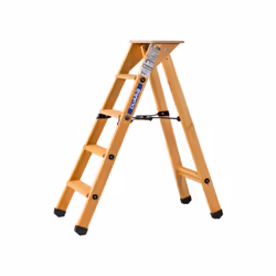 L'escabeau en bois modèle LYONNAIS est doté de 3 marches, conçu avec une finition en lasure pour une protection efficace cont ...