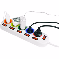 Cette multiprise permet de connecter 5 appareils sur une seule prise ce qui vous offre un gain de place. Avec un câble de 3m, ...