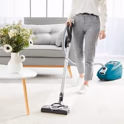 Rowenta Silence Force RO7799EA Aspirateur 4,5 L Aspirateur sans sac Sec 450 W Sans sac