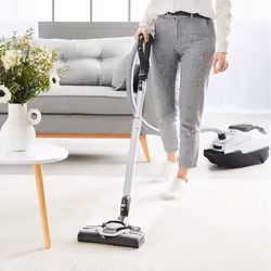 Rowenta Silence Force RO7457EA Aspirateur 4,5 L Aspirateur réservoir cylindrique Sec 400 W Sac à poussière - Vue supplémentaire 10
