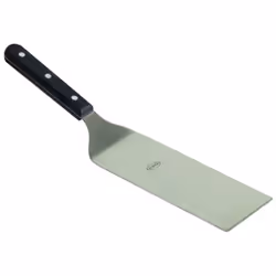 Cette spatule longue, fine et souple permet de manipuler les aliments sans se brûler puisqu'elle permet d'aller chercher loin ...