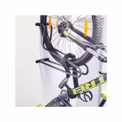 Permet de ranger son vélo verticalement contre le mur. Gain de place : encombrement réduit Roue avant maintenu par une forme  ...