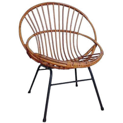 Fauteuil en rotin laqué et métal