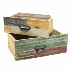 Original ces 2 corbeilles en bois recyclé en forme de tiroir avec poignées en métal. Elles disposent d'un emplacement en méta ...