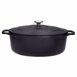 Cocotte ovale CHASSEUR PUC472901.Indispensable pour réussir tous vos plats mijotés tout en conservant moelleux et saveur de v ...