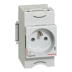 Prise de courant modulaire 10A à 16A 250 V~ 2P+T à éclips 2.5 modules - LEGRAND - 004280