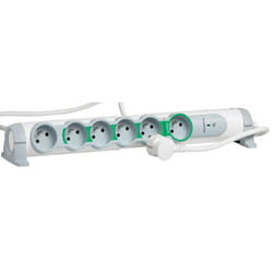 C2G 80803 protection surtension Vert, Gris, Blanc 4 sortie(s) CA 230 V 1,5 m