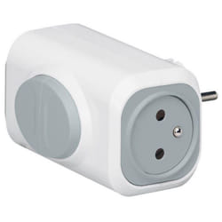 Legrand 050637 adaptateur prise d'alimentation
