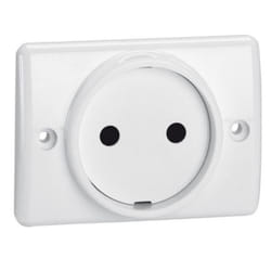 Legrand 050806 prise de courant