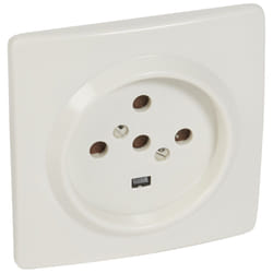 Legrand 055457 prise de courant