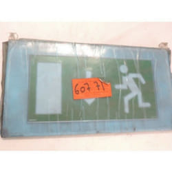 Legrand - 060771 - Plaque signalisation plexiglas avec Sortie flèche vers le bas
