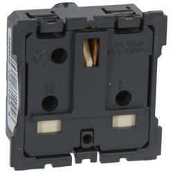 Legrand 067155 prise de courant