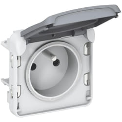 Prise de courant étanche 2 P + T PLEXO composable – LEGRAND - 069551