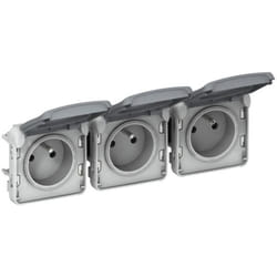 Prise de courant - LEGRAND - Plexo 69564 - Triple - Blanc - Extérieur