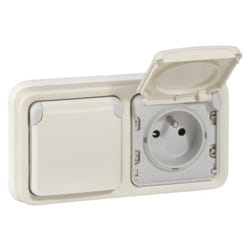 Legrand 069642 prise de courant