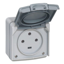 LEGRAND Prise Plexo - 3 phases + terre - 20 A - IP55