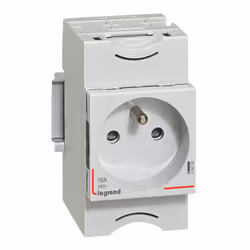 Legrand 092782, Type F, 1 module(s), 2P+T, Blanc, Plastique, IP2X