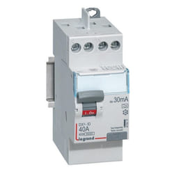 Interrupteur différentiel DX³-ID arrivée haute et départ haut à vis 2P 230V 40A type A 30mA - LEGRAND - 411617
