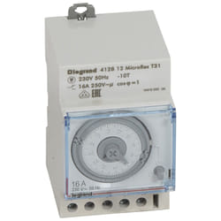 LEGRAND Interrupteur horaire programmation analogique cadran horizontal journalier sans réserve marche