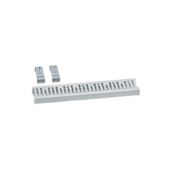 Hager - Goulotte verticale pour coffrets vega largeur 18 modules 3 rangées VZ012VB
