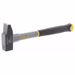 Description générale Le marteau rivoir Stanley avec un manche en fibre de verre est conçu pour offrir une performance optimal ...