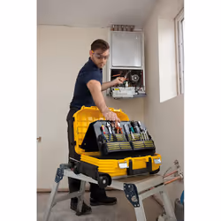 Chariot avec des outils Stanley FMST1-75530; 100 unités
