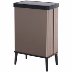 Dimensions externes Largeur : 43,5 cm Profondeur : 26,5 cm Hauteur : 68,7 cm Verto High 54L allie un design élégant et intemp ...