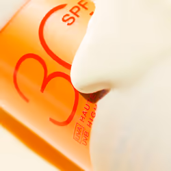 Nuxe Sun spray délicieux visage et corps SPF30 150 ml - Vue supplémentaire 4