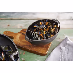ZWILLING STAUB SPECIALITIES 2 L Noir