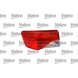 Feu arrière VALEO VAL044911