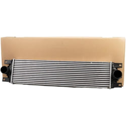 Echangeur intercooler - VALEO - 817637 - RAS OPEL Movano (03>06) 1.92.2 CDTi