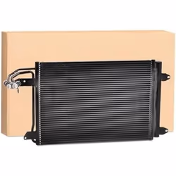 Condenseur de climatisation - VALEO - 817777 - COND AUDI A3 / VW Caddy III Golf V & VI