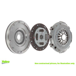 Kit d'embrayage VALEO 835165