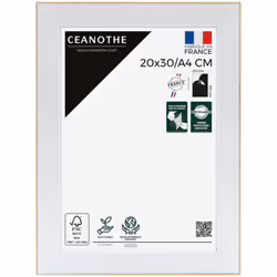 Protégez et mettez en avant toutes vos photos grâce au cadre blanc et Bois brut Newton . Ce cadre photo format 20x30 cm est i ...