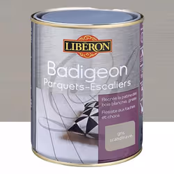 Badigeon Parquets-Escaliers LIBÉRON Gris scandinave recrée la patine naturelle des bois blanchis ou grisés. Il apporte une to ...