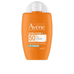Solaire Ultra Fluido Oil Control crème solaire visage SPF50 50 ml