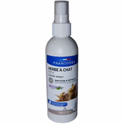 Spray à l'Herbe à Chat Pour Chatons et Chats. spray de 200 ml. LES + PRODUITS Procure du bien-être Permet au chat de s'approp ...