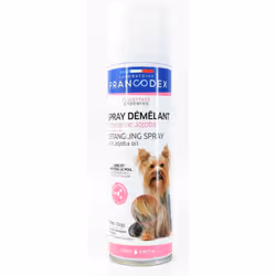 Spray Démêlant à l'Huile de Jojoba Pour Chiens. flacon de 250 ml. LES + PRODUITS Facilite le démêlage et le coiffage Prévient ...