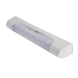 Applique réglette 470mm IP24 IK04 Prismaline équipée de tube LED S19 puissance 8,25W 2700K 480 lumens (flux lumineux restitué), Clas